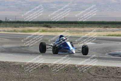 media/Jun-01-2024-CalClub SCCA (Sat) [[0aa0dc4a91]]/Group 4/Race/